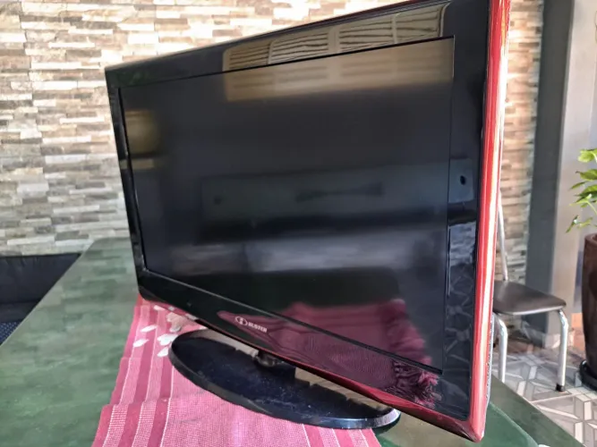 Uma tv
