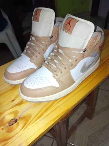 Tênis Nike jordan
