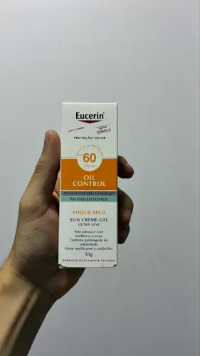 Protetor solar 60 fps toque seco
