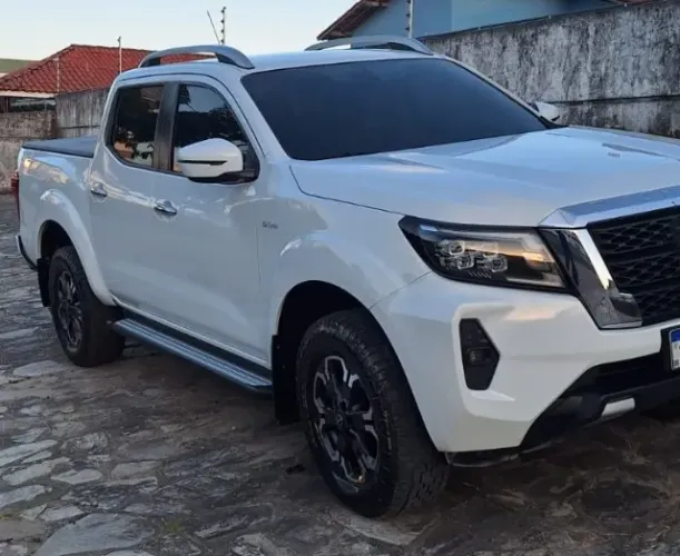Nissan Frontier XE CD 4X4 2.3 Bi-TB Diesel Aut. 2024
