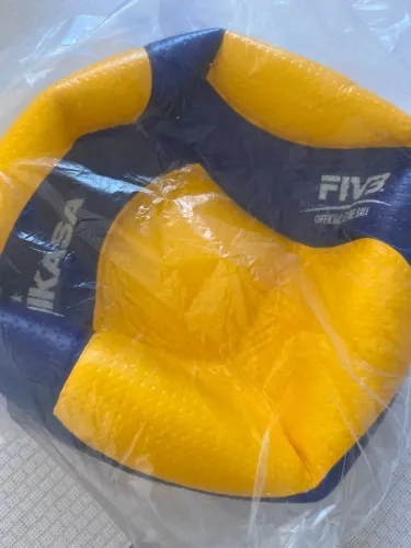Mikasa V200W Original - Nova no Plástico, Nunca Usada