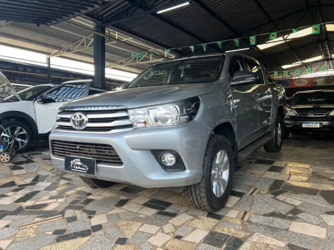 Toyota Hilux CD SR 4X2 2.7 16v/2.7 Flex Mec. 2018