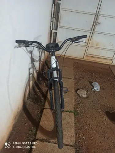Vendo bike aro 29 nova