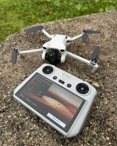 Drone Dji Mini 3 Controle Com tela lacrado!