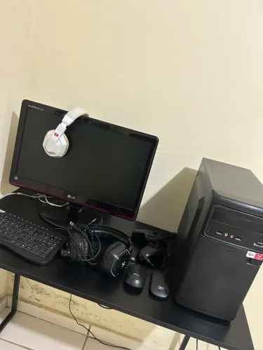 Vendo ou troco computador COMPLETO