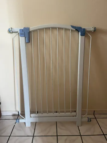 Grade de porta para cachorro 