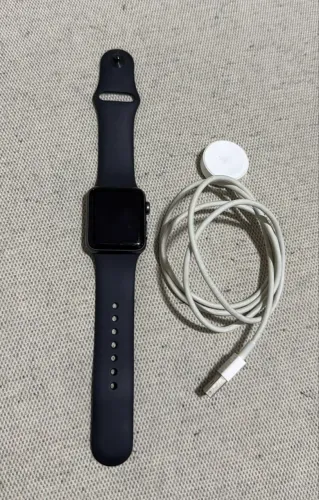 Apple Watch Series 3 - Cinza espacial de 38mm