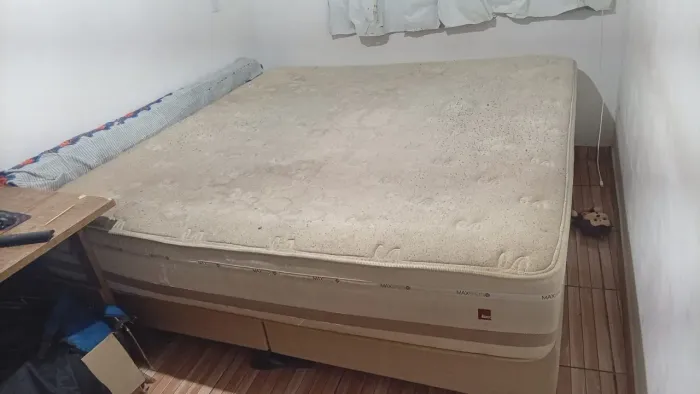 Cama