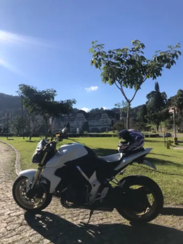 CB1000r