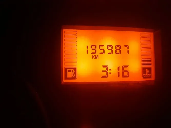 Renault Sandero Expression Hi-flex 1.6 8V 5P 2010