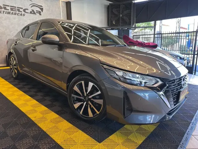 Nissan Sentra Advance 2.0 16V Aut. 2025
