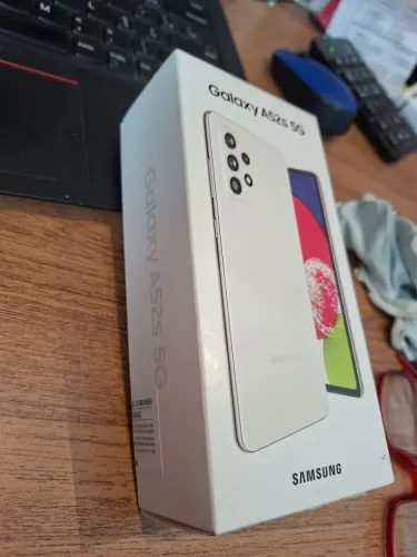 Samsung Galaxy A52s 5G na Caixa!