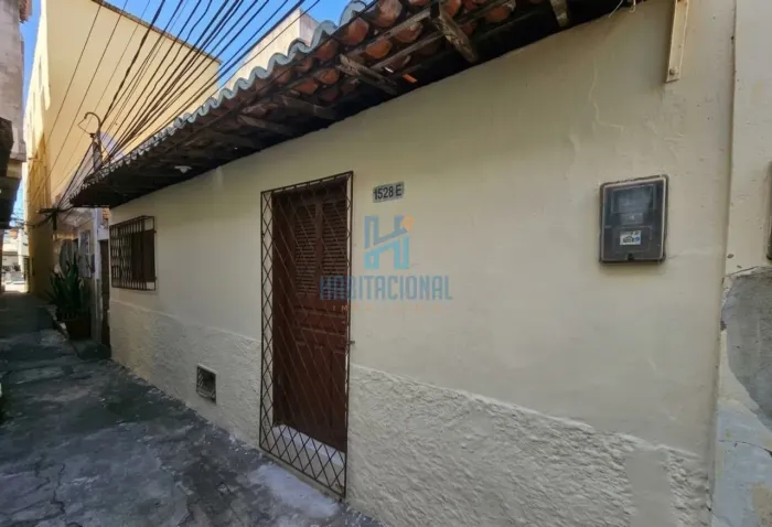Casa com 1 dormitório para alugar, 53 m² por R$ 680,00/mês - Alecrim - Natal/RN