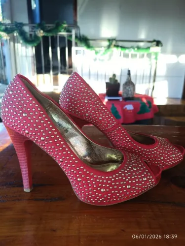 Scarpin Mooncity (peep toe)