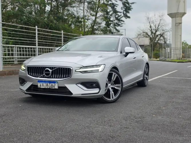 Volvo S60 T-5 Inscription 2.0 254cv 4P 2020