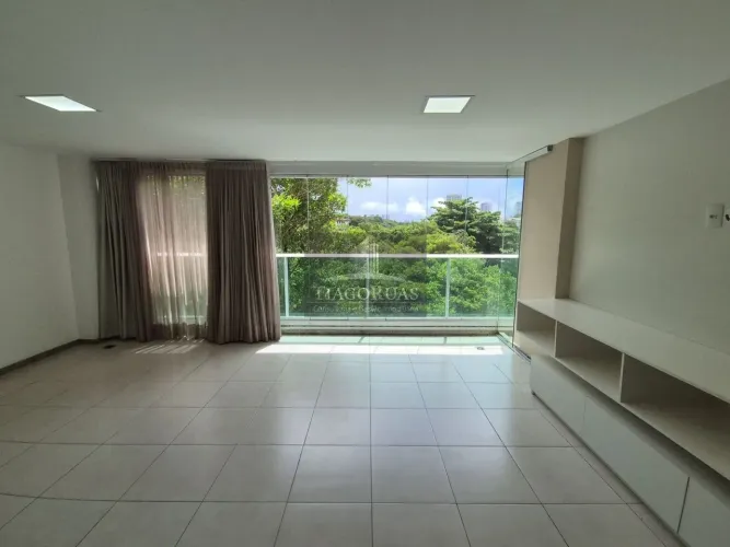 Imóvel Exclusivo em Pituaçu: Apartamento 110m² com 3 Quartos, Suíte e Varanda Integrada - 