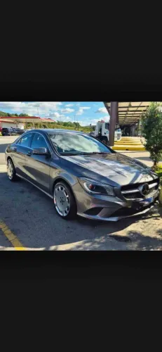 Mercedes-Benz CLA-200 Urban 1.6 TB 16v/flex Aut. 2015
