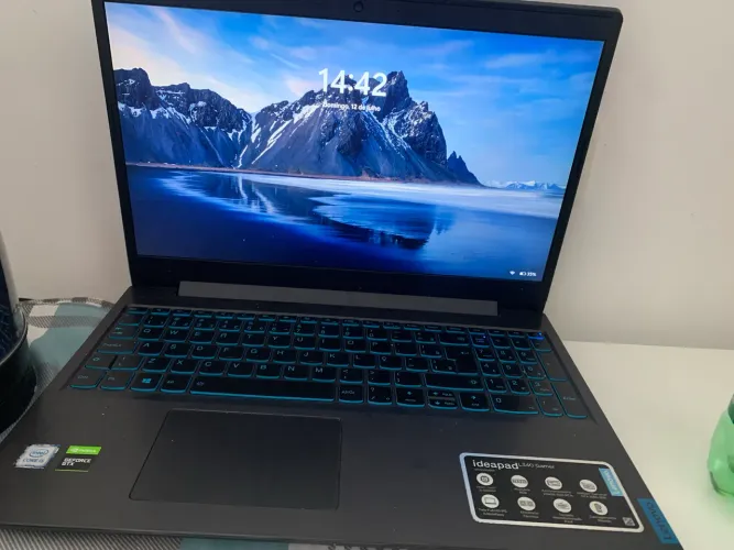 Vendo notebook Lenovo gamer,aceito propostas