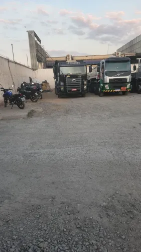 Motorista categoria D caminhão caçamba truck