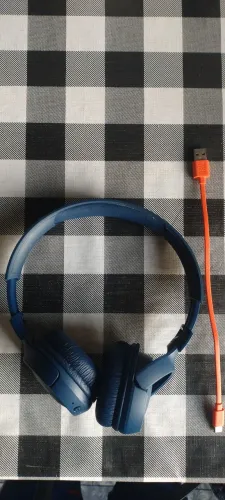 Jbl tune 520 bt usado 