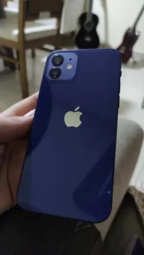 Iphone 12 azul