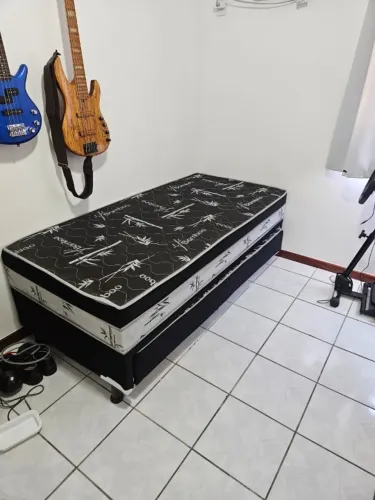 Cama box solteiro com cama auxiliar