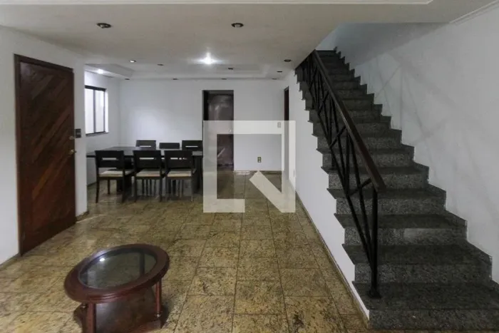Casa à Venda - Vila Prudente, 3 Quartos, 214 m2