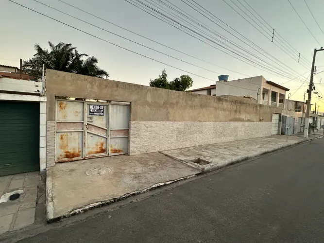 Vendo terreno medindo 20x20 