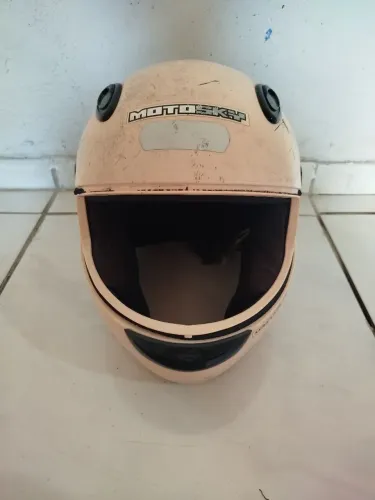 Capacete rosa