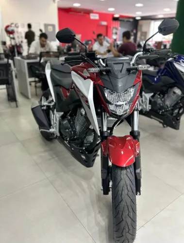 Venda moto Twister