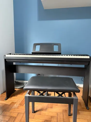 Piano Roland FP-10 Pouquíssimo usado