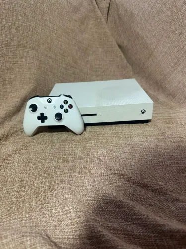 Xbox One S 1Tb