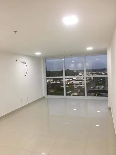 Parque Office - Sala com vista panorâmica