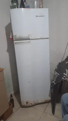 Geladeira gelo seco