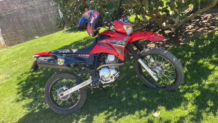 Vende e troca yamaha lander 250cc