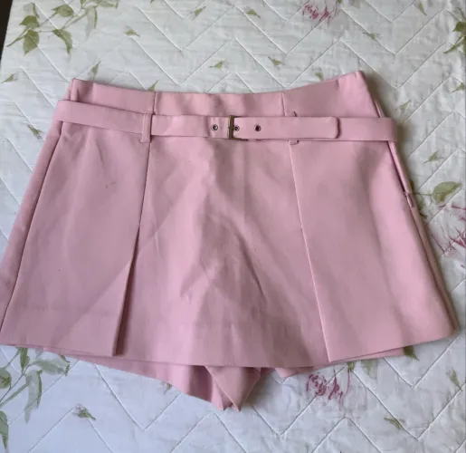 Short saia rosa da marca ZARA