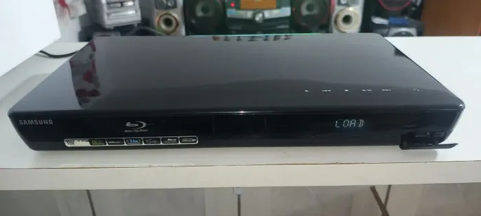 APARELHO DE BLU RAY SAMSUNG BDP-3600 COM CONTROLE REMOTO.