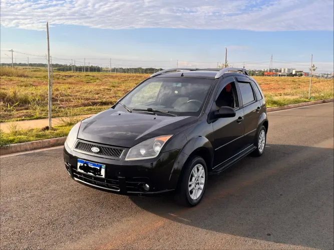 Ford Fiesta Trail 1.6 8V Flex 5P 2009