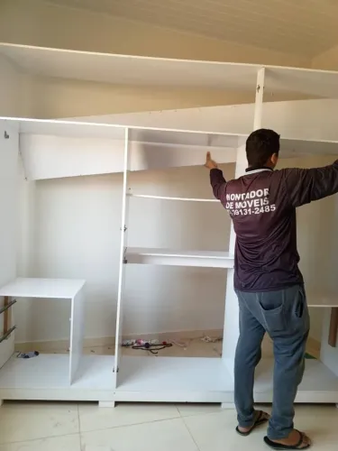 Móveis Desmontados - Temos equipamentos para montar