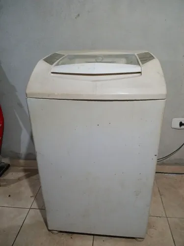 Máquina de lavar Brastemp 8g com defeito.