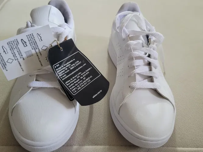 Tenis Adidas novo
