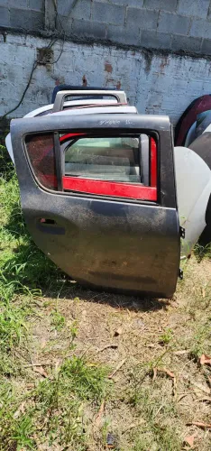PORTA TRASEIRA DIREITA RENAULT SANDERO 2014 A 2022