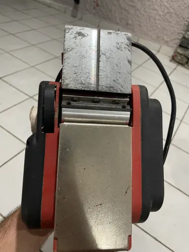 Plaina Elétrica Manual 82mm 800W da marca Schulz (modelo PL800)