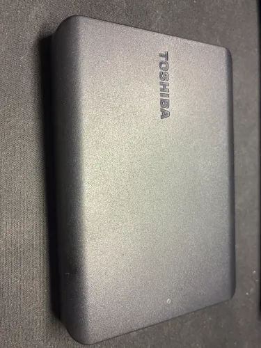HD Externo Toshiba 1TB Canvio Basics Preto HDTB510XK3AA
