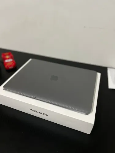 MacBook Pro m2