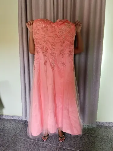 VENDO VESTIDOS PARA FESTAS