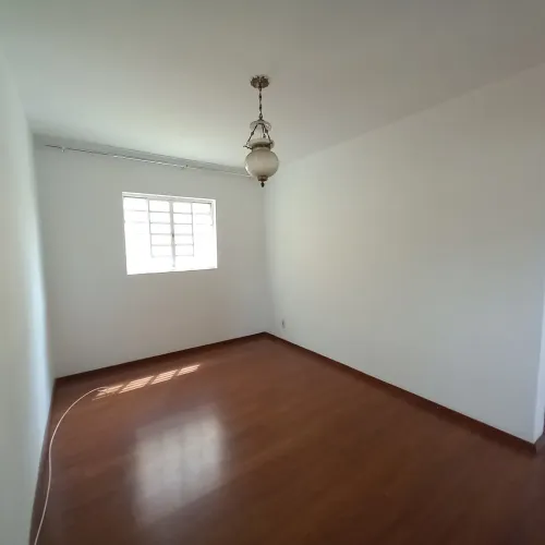 Excelente apartamento na Avenida dos Engenheiros!