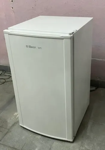 Frigobar Electrolux 120L