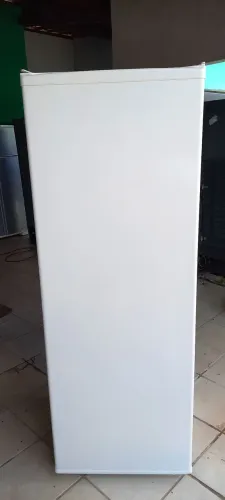 Vende se frizer vertical cônsul