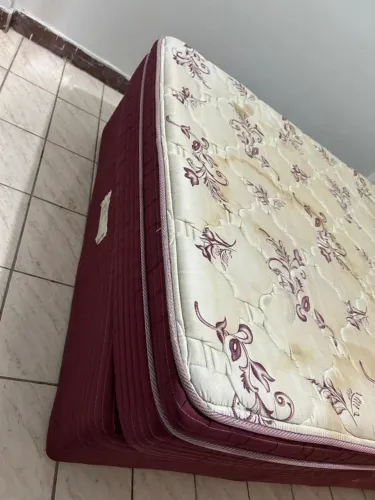 Cama casal box com colchão R$ 280,00